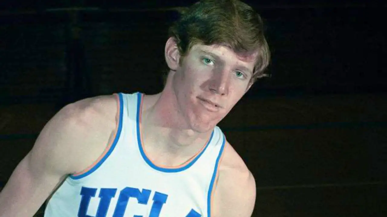 bill walton Early life