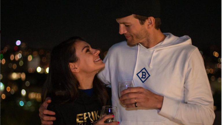 Ashton Kutcher & Mila Kunis